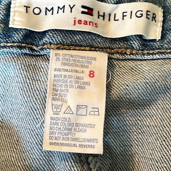 Tommy Hilfiger Women's Blue and Navy Jeans Size 8 Capri Side Zip Light Wash - Picture 4 of 5